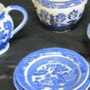 ALLERTON BLUE WILLOW CHINA 3 PIECES